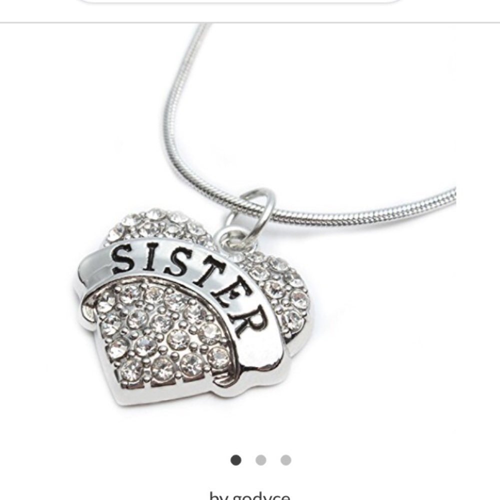 Sister necklace